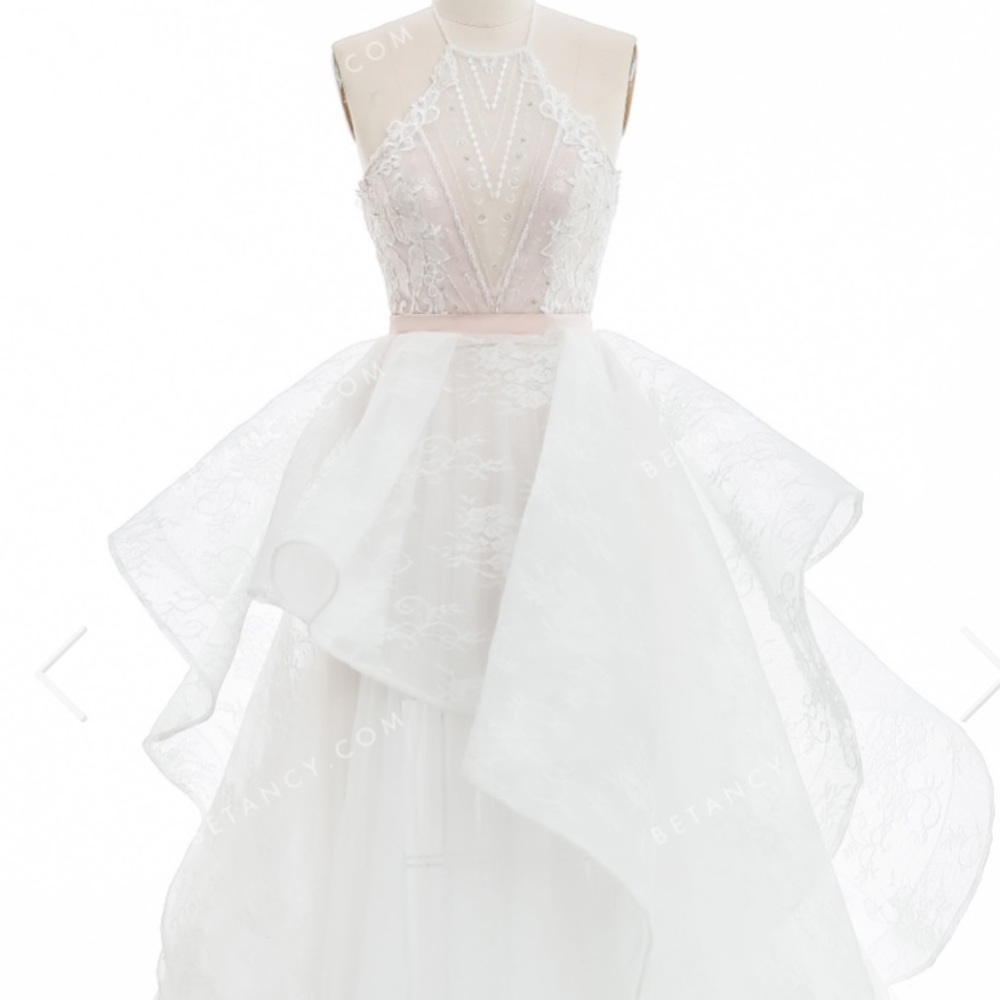 Stylish 2-in-1 Beaded Lace Ball Gown Wedding Dress